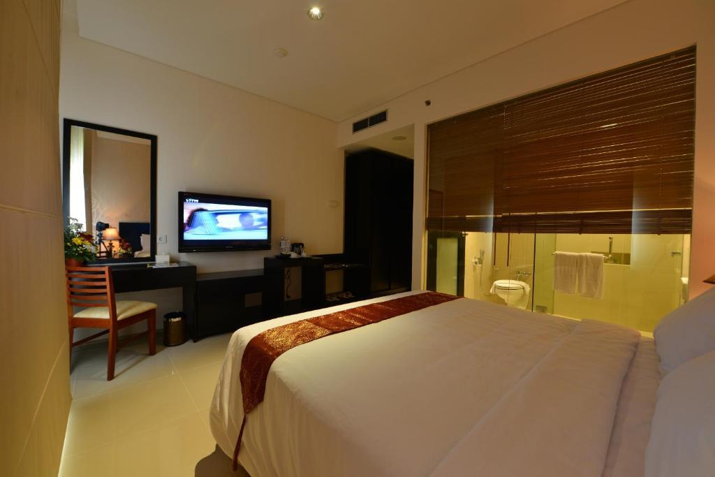 Emilia Hotel By Amazing - Palembang Bilik gambar