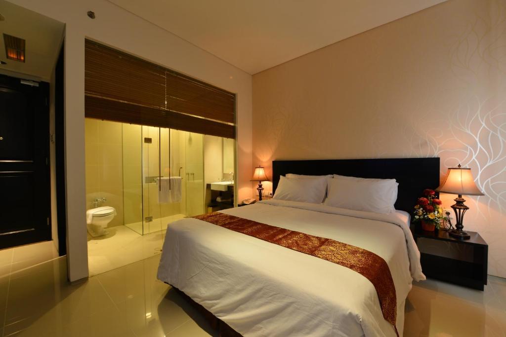 Emilia Hotel By Amazing - Palembang Bilik gambar